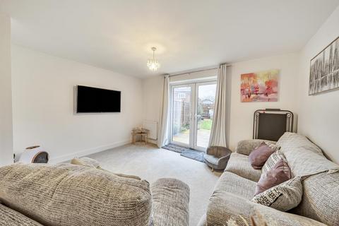 2 bedroom end of terrace house for sale, Banbury,  Oxfordshire,  OX16