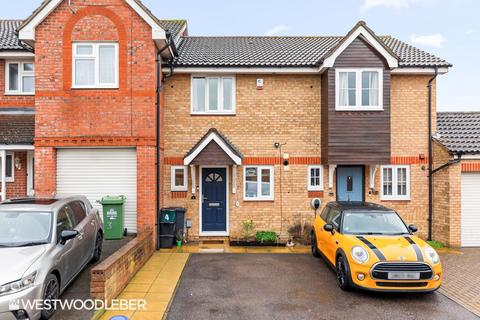 2 bedroom terraced house for sale, Farm Lane, Hoddesdon EN11