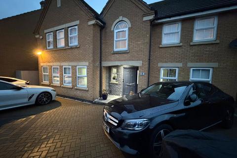 undefined, Wootton Fields, Northampton NN4
