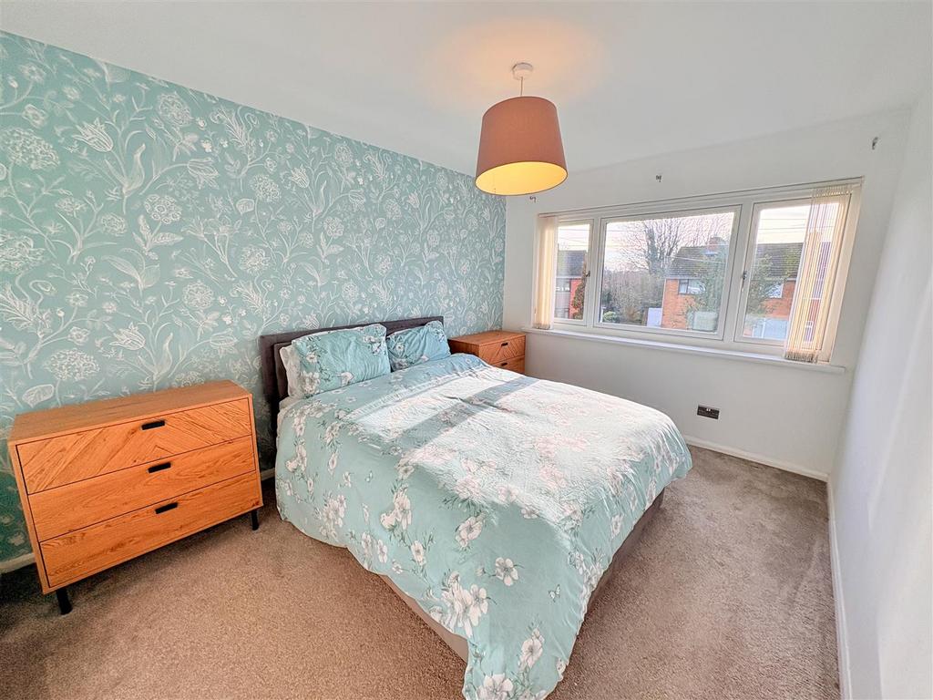 Principal bedroom