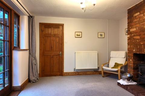 2 bedroom bungalow to rent, Hanbury Green, Shobdon