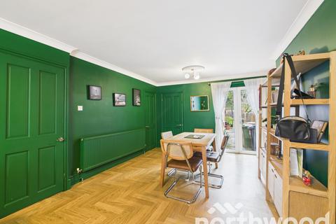 3 bedroom terraced house for sale, Lower Queens Road, Town Centre, Ashford, TN24