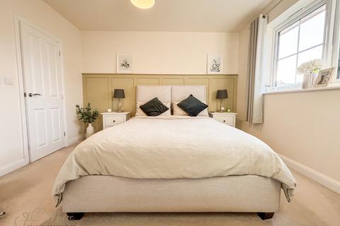 3 bedroom semi-detached house for sale, Whitworth Park Drive, Houghton Le Spring DH4