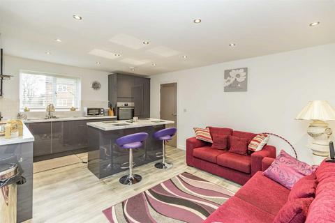 4 bedroom detached house for sale, Wendover Road, Manchester