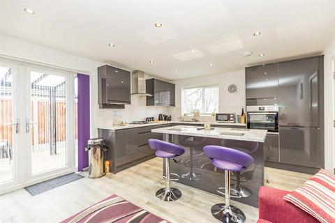 4 bedroom detached house for sale, Wendover Road, Manchester