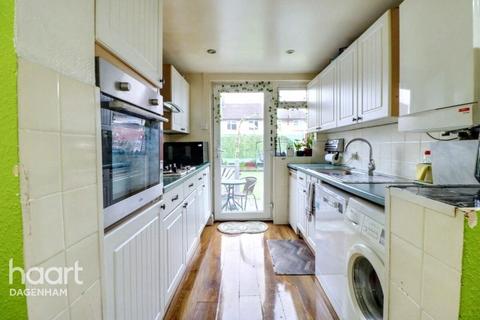 2 bedroom terraced house for sale, Polesworth Road, Dagenham