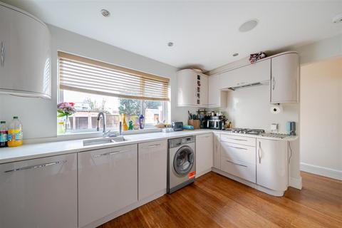 3 bedroom terraced house for sale, The Labbott, Keynsham, Bristol