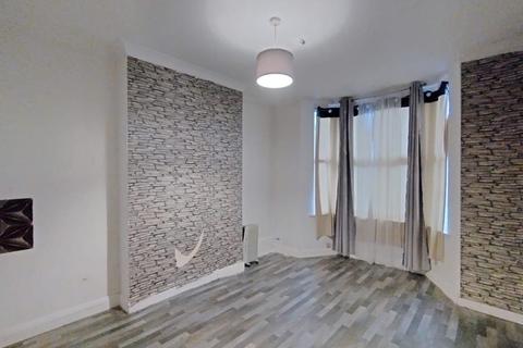 undefined, Flat A, 278 Hanworth Road, Hounslow, Middlesex, TW3 3TY