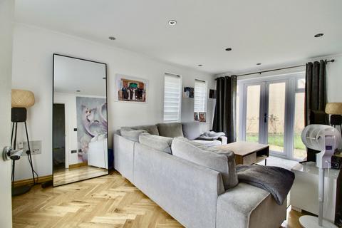 undefined, Blake Avenue, Basildon SS14