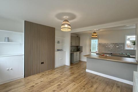 3 bedroom semi-detached house for sale, Greenaway Road, Newton Abbot