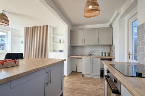3 bedroom semi-detached house for sale, Greenaway Road, Newton Abbot
