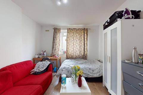 undefined, Havelock Close, India Way, LONDON, W12