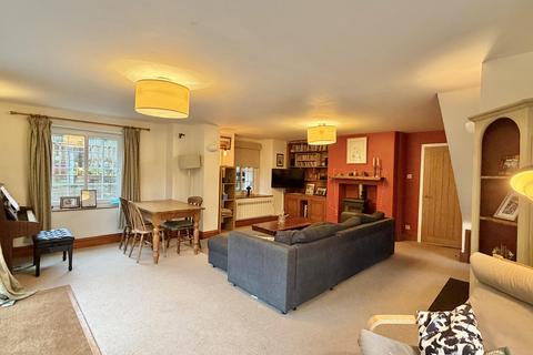 4 bedroom end of terrace house for sale, Croft Cottages, Croft Road, Ipplepen, Newton abbot