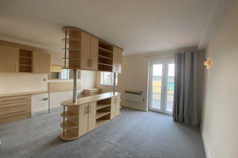 1 bedroom flat for sale, Castle Lane West, Bournemouth BH8