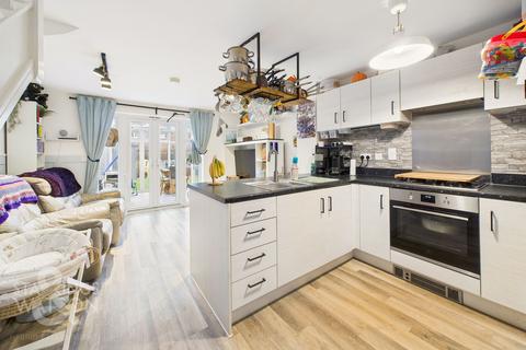 2 bedroom end of terrace house for sale, Tortoiseshell Drive, Attleborough