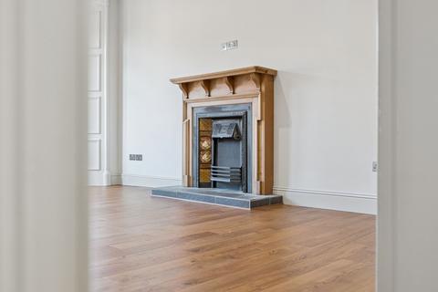 2 bedroom flat for sale, Melrose Gardens, Flat 3/2, North Kelvinside, Glasgow, G20 6RA