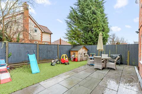 4 bedroom detached house for sale, Bridge Hill, Epping CM16
