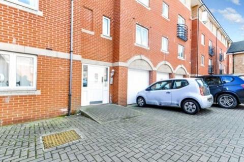 2 bedroom apartment to rent, SWINDON, Swindon SN2
