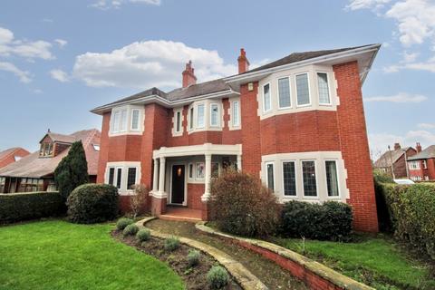 3 bedroom detached house for sale, Mount Vernon Road, Barnsley
