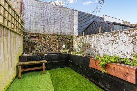 2 bedroom flat for sale, Compton Road, Brighton, BN1