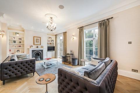 undefined, Ravenscourt Square, Hammersmith W6