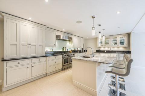 undefined, Ravenscourt Square, Hammersmith W6