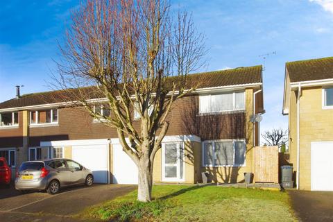 undefined, Kerry Close, Calne SN11