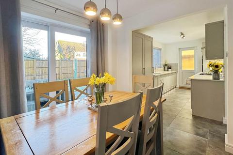 undefined, Kerry Close, Calne SN11