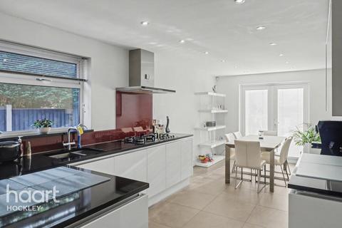 4 bedroom detached house for sale, Minton Heights, Rochford