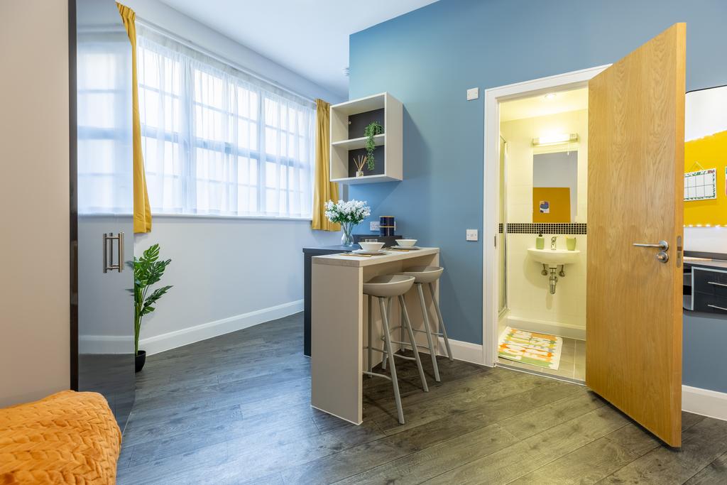 Standard Studio (10).jpg