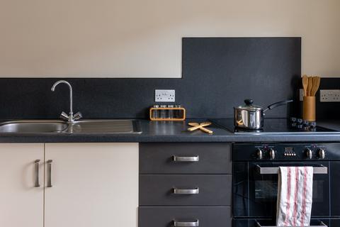 1 bedroom private hall to rent, Alderson Road North