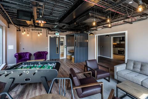 1 bedroom private hall to rent, Murieston Crescent