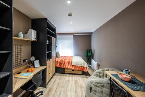 1 bedroom private hall to rent, Murieston Crescent