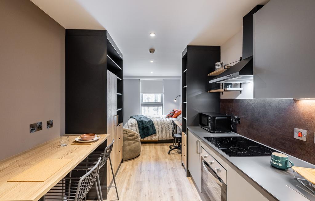 Murieston 626-HDR.jpg