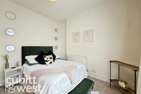 2 bedroom apartment to rent, London Road Portsmouth PO2