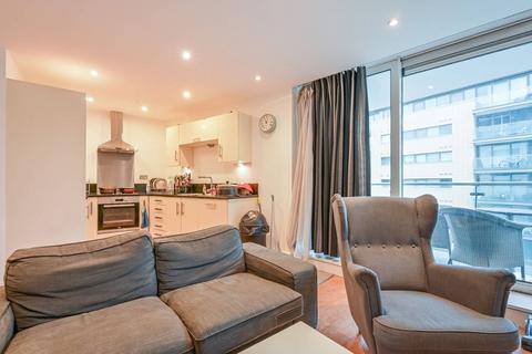 2 bedroom flat for sale, Albert Basin Way, E16, Gallions Reach, London, E16