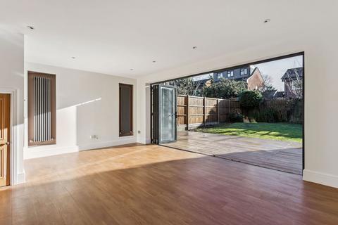 4 bedroom detached house for sale, Drumaline Ridge, Worcester Park KT4