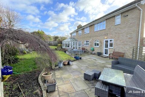 5 bedroom detached house for sale, Broadfields, Goffs Oak
