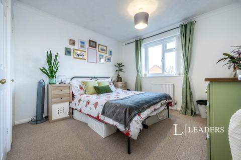 2 bedroom semi-detached house to rent, Coggeshall Grove, Wavendon Gate, Milton Keynes, MK7