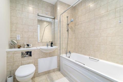 1 bedroom flat for sale, Watermill Lane, London
