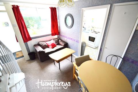 undefined, Aldykes, Hatfield AL10