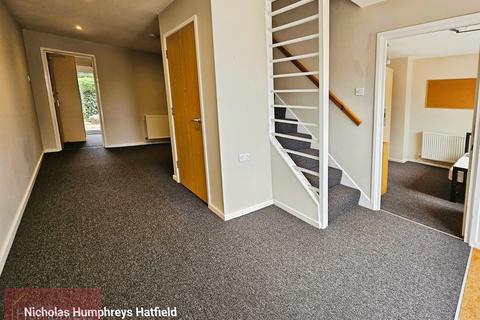 undefined, Cherry Way, Hatfield AL10