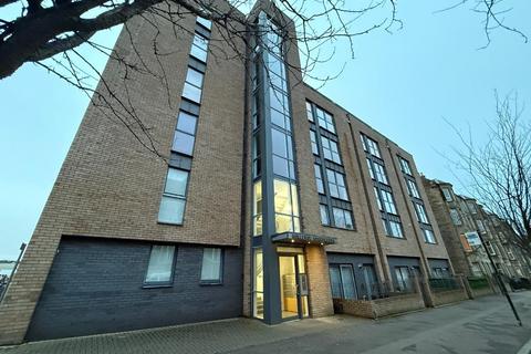 2 bedroom flat to rent, Mcdonald Road, Leith, Edinburgh, EH7