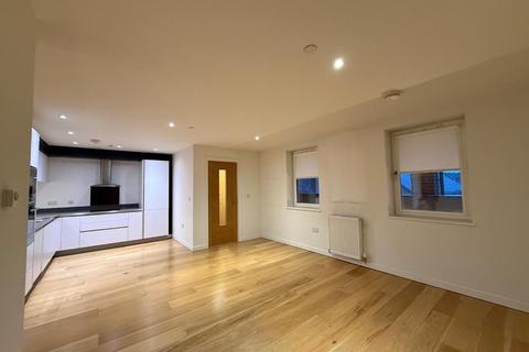 2 bedroom flat to rent, Mcdonald Road, Leith, Edinburgh, EH7