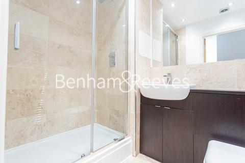 2 bedroom apartment to rent, Erebus Drive, Woolwich SE28