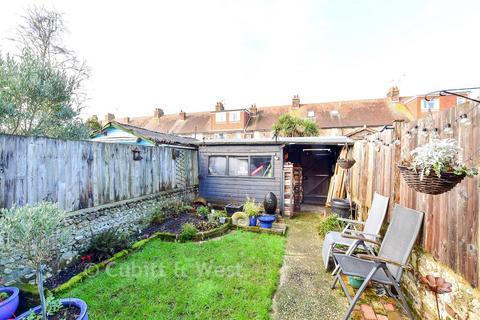 3 bedroom terraced house for sale, Gloucester Place, Littlehampton BN17