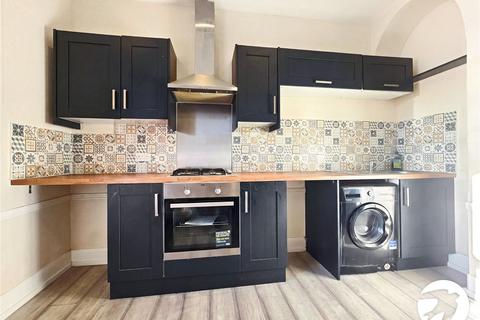 2 bedroom terraced house to rent, East Hill, Dartford, Kent, DA1