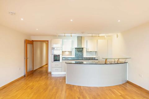 2 bedroom flat for sale, Arvor, West Bay, Maenporth Road TR11