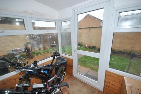 3 bedroom semi-detached house for sale, Keswick Drive, Northampton