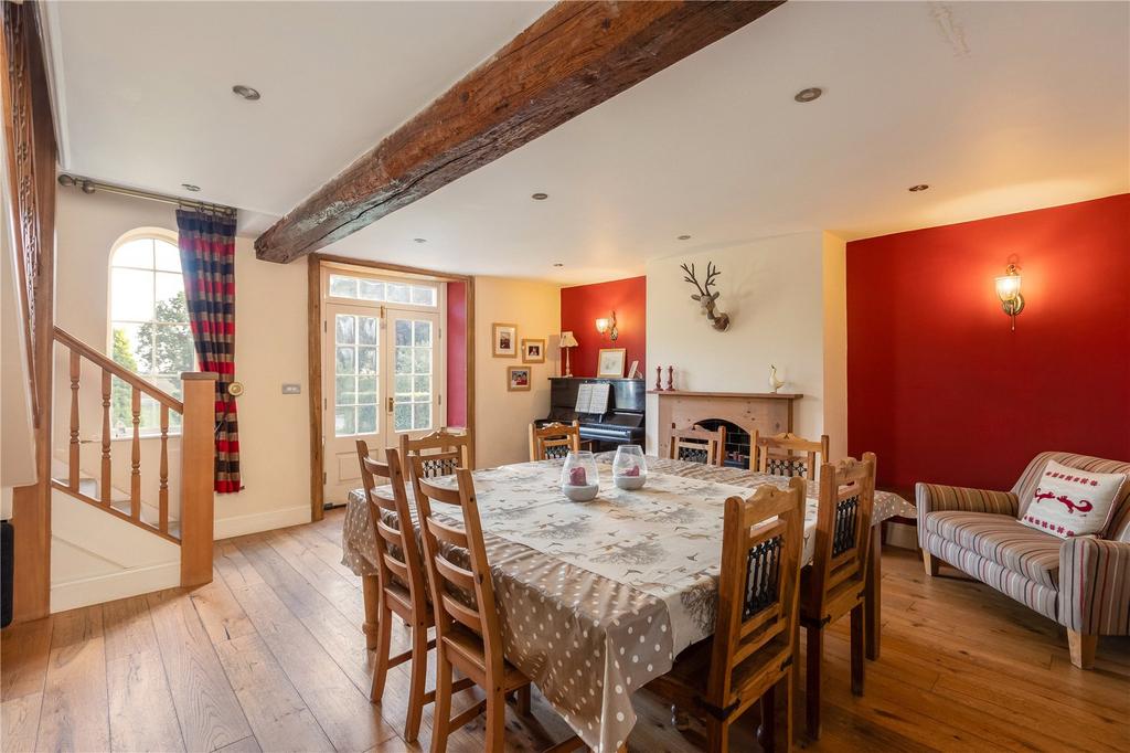 Entrance/Dining Hall